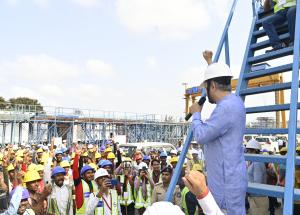 माननीय रेल मंत्री और रेल राज्य मंत्री ने 6 जून 2022 को एमएएचएसआर निर्माण स्थल का दौरा किया