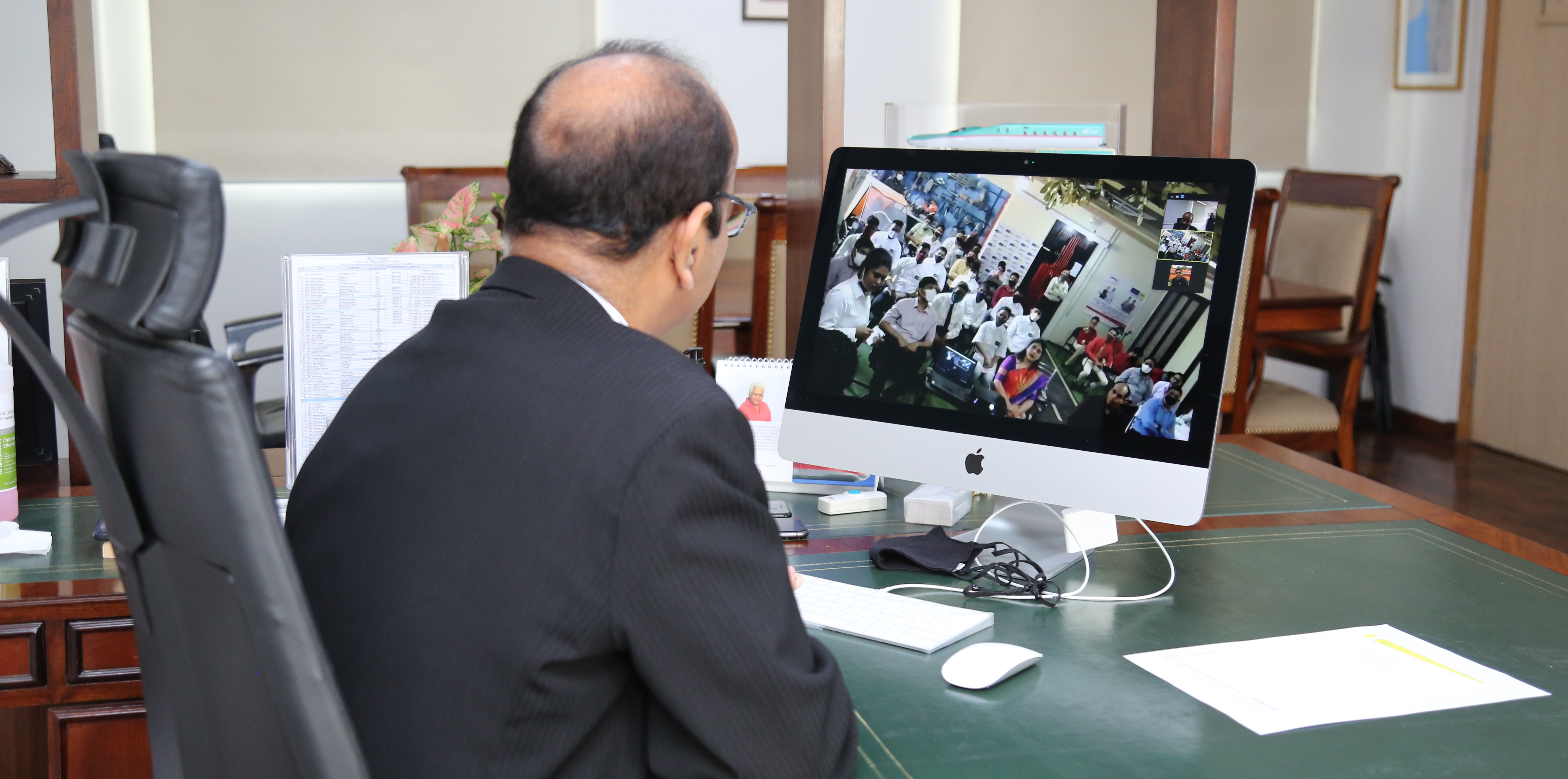 NHSRCL MD Shri Achal Khare addressing the certificate distribution ceremony through video conferencing