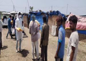 Raw food items were distributed in two villages (Vakhtana & Mohini) in Surat District. Total 100 nos. of bags containing following items were delivered on 01 Apr 2020. Items in each bag: Rice : 5kg, Atta: 5 kg, Pulses: 1kg, Sugar: 1kg, Salt : 1 kg