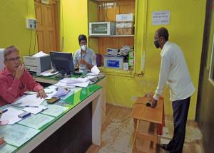 Land sale deed execution in Bhiwandi, Maharashtra underway while maintaining social distancing on 28 jun 2020