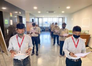 NHSRCL Ahmedabad office took pledge to Fight Against Covid-19 on 8-Oct-2020