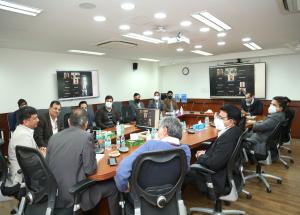 A Vigilance seminar on ‘Ethical Work Culture’ was organised at NHSRCL Corporate office on 24th January 2022. The talk was delivered by Shri Ghanshyam Bansal, Ex-CVO/DMRC and the session was attended by officials from Corporate and Project Offices
