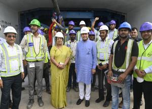 Hon’ble Minister for Railways & Minister of State for Railways visits MAHSR Construction site on 6th June 2022