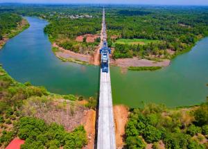 グジャラート州ナブサリ県アンビカ川の河川橋の完成