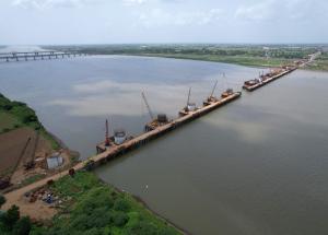 भरूच जिले में नर्मदा नदी पर वेल फाउंडेशन निर्माण कार्य, गुजरात-अक्टूबर 2023
