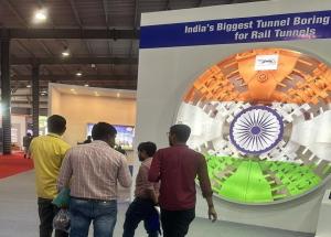 Innovative display of various models in Vibrant Gujarat Summit 2024