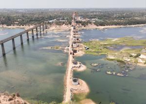 Well Foundation work at Mahi River Bridge Construction, Anand District, May 2023