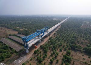 Full Span Girder Launching in Progress at Valsad District, December 2023 (2)