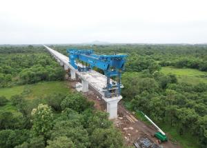 Full Span Girder Launching in Progress at Valsad District, September 2023 (2)