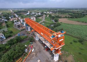 MAHSR Viaduct construction through SBS (Over-slung) method, Surat District, October 2023 (3)