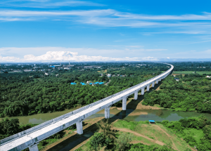 Over 200,000 noise barriers installed along 100+ km of Mumbai-Ahmedabad Bullet Train viaduct 3 Dec.2024