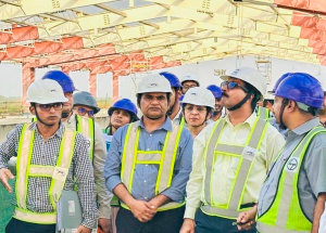 Shri Vivek Gupta Kumar, MD of NHSRCL inspected track construction base and The Track Slab Manufacturing Facility in Anand, Gujarat_2