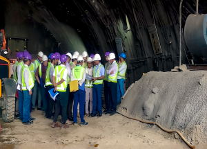 Shri Vivek Kumar Gupta, MD of NHSRCL inspected the NATM tunneling works carried out at Shilphata portal area of 21 km long tunnel being constructed between BKC and Shilphata_2