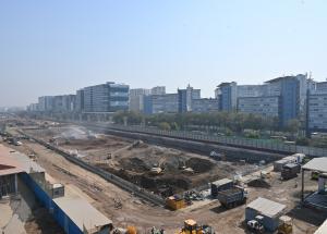 मुंबई बुलेट ट्रेन स्टेशनचे बांधकाम सुरू आहे