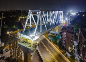 Completion of steel bridge over Anupam Flyover in Ahmedabad for Mumbai-Ahmedabad Bullet Train Project
